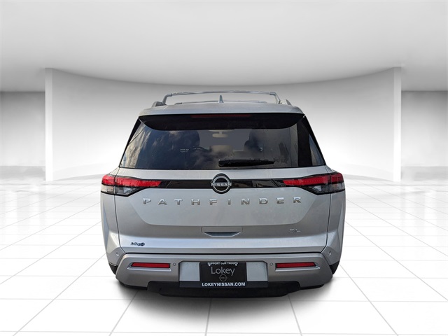 2025 Nissan Pathfinder SL photo 4
