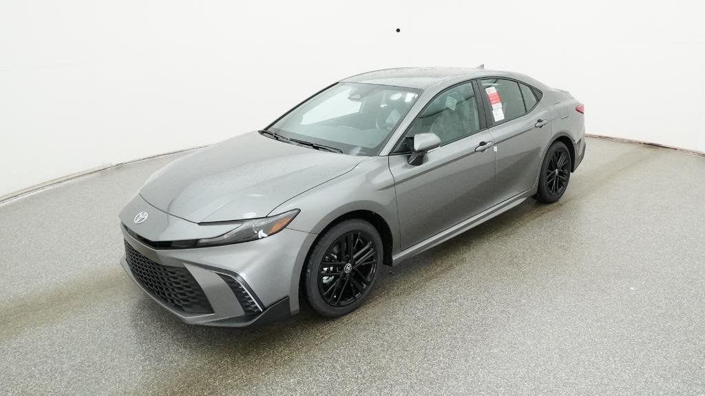 2026 Toyota Camry SE's photo