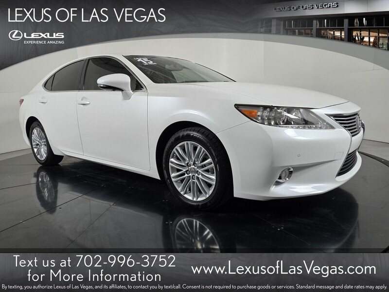 2015 Lexus ES 350's photo