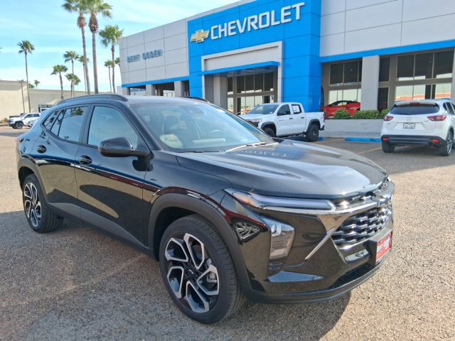 2026 Chevrolet Trax RS's photo