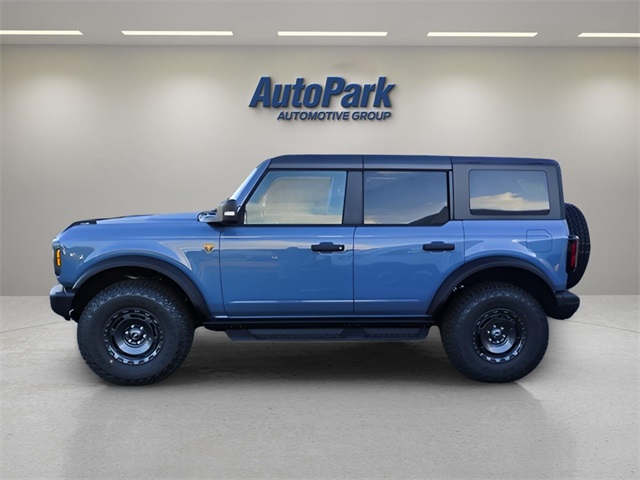 2025 Ford Bronco Badlands photo 3