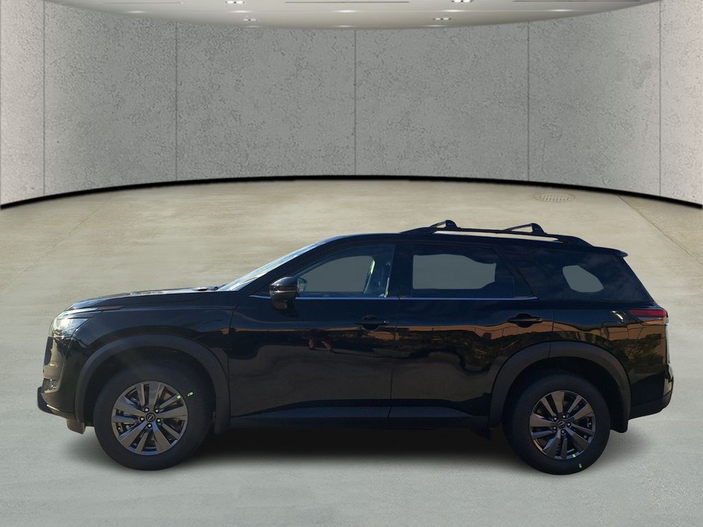 2025 Nissan Pathfinder SV photo 2