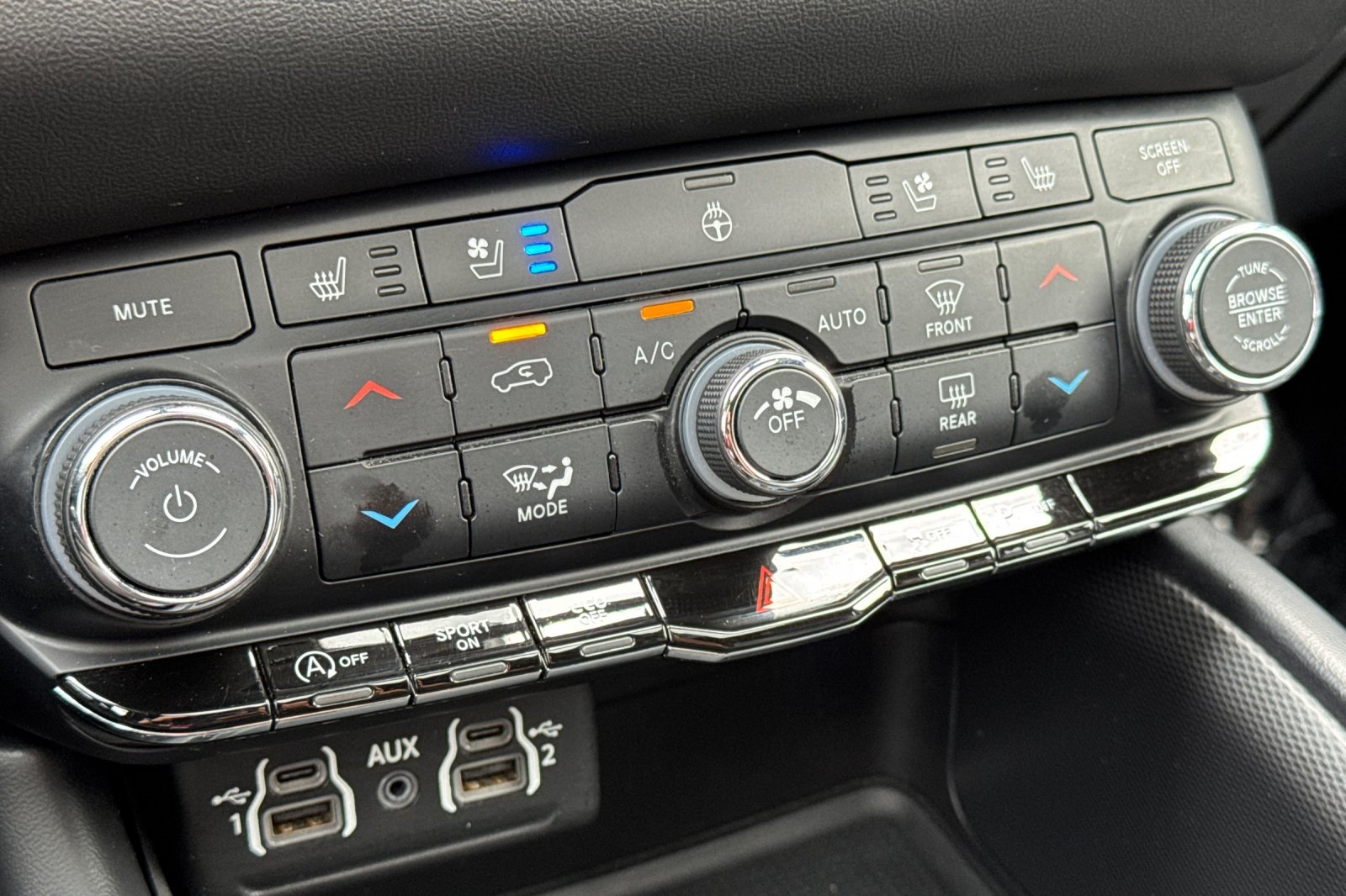 2023 Dodge Durango GT Plus photo 23