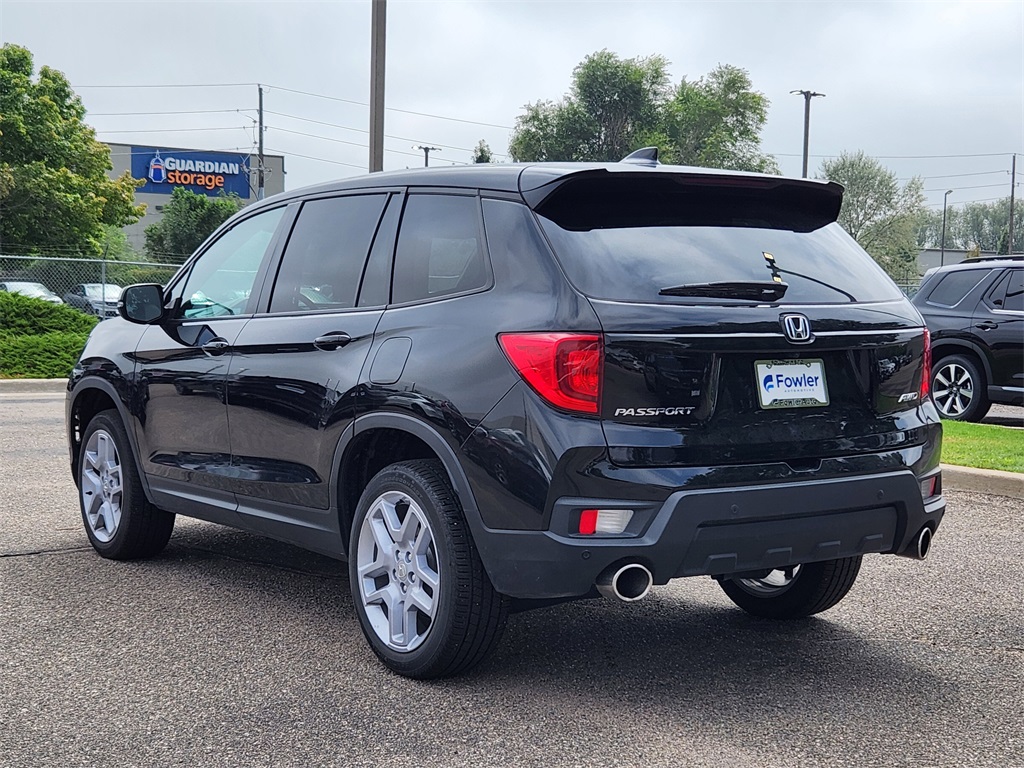 2024 Honda Passport EX-L photo 3