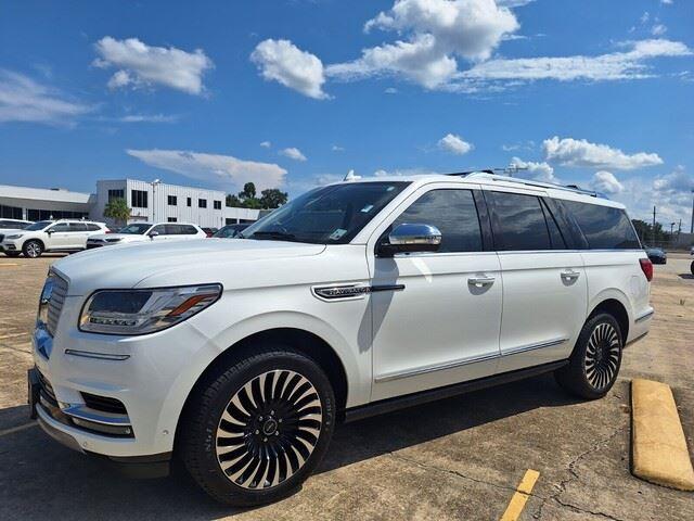2020 Lincoln Navigator Black Label photo 9