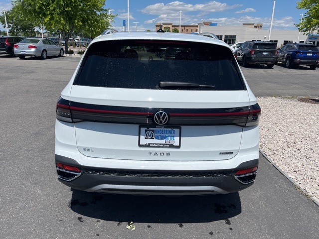 2025 Volkswagen Taos SEL photo 3