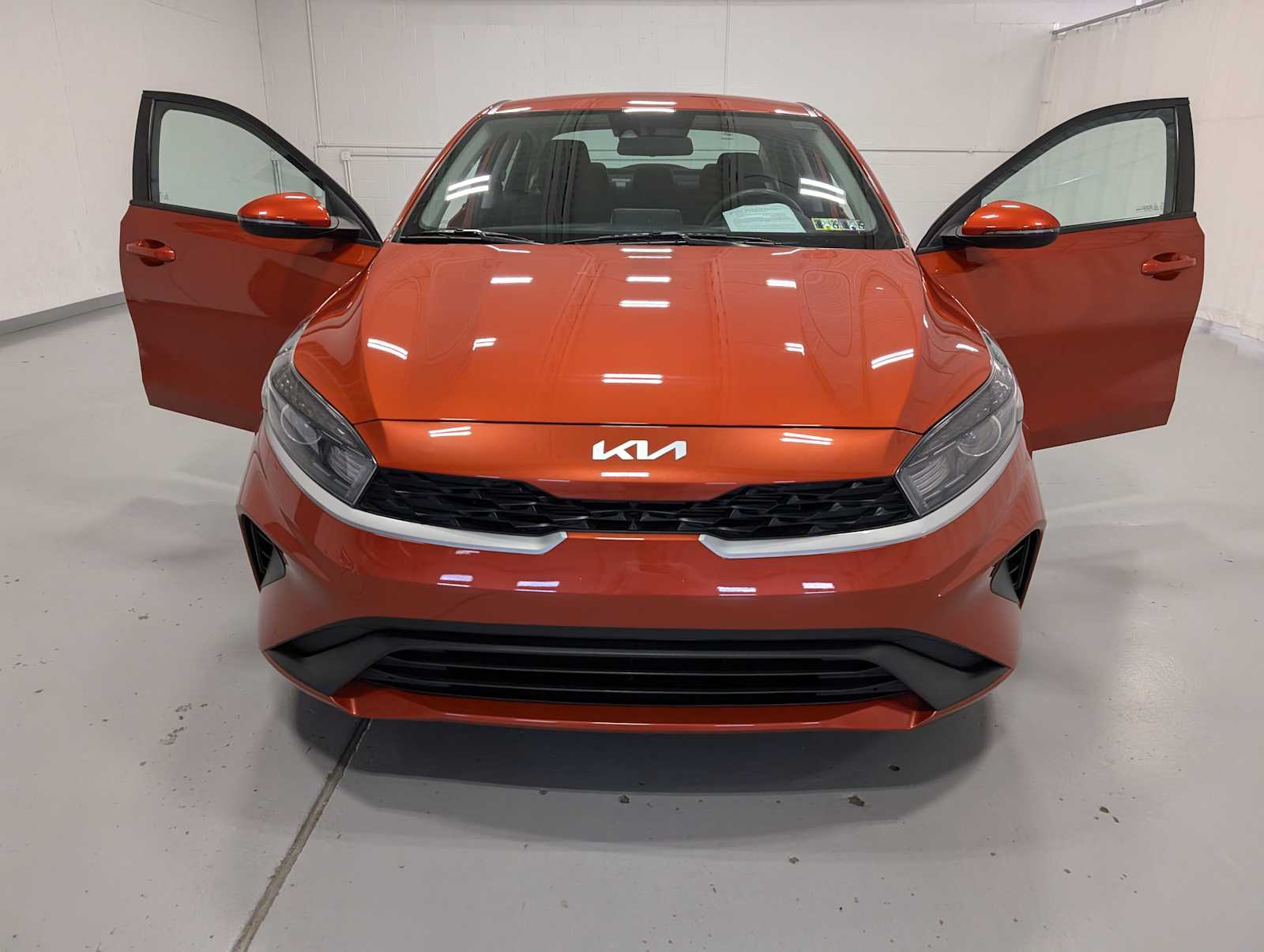 2023 Kia Forte LXS photo 14