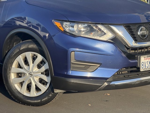 2019 Nissan Rogue S photo 3