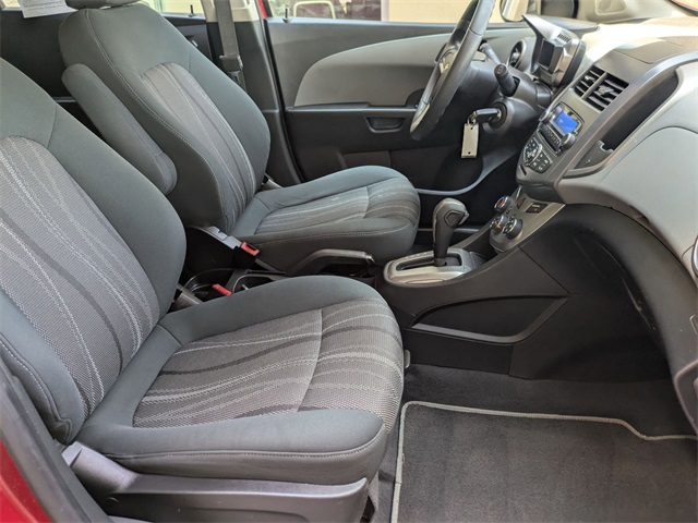 2012 Chevrolet Sonic LT photo 19