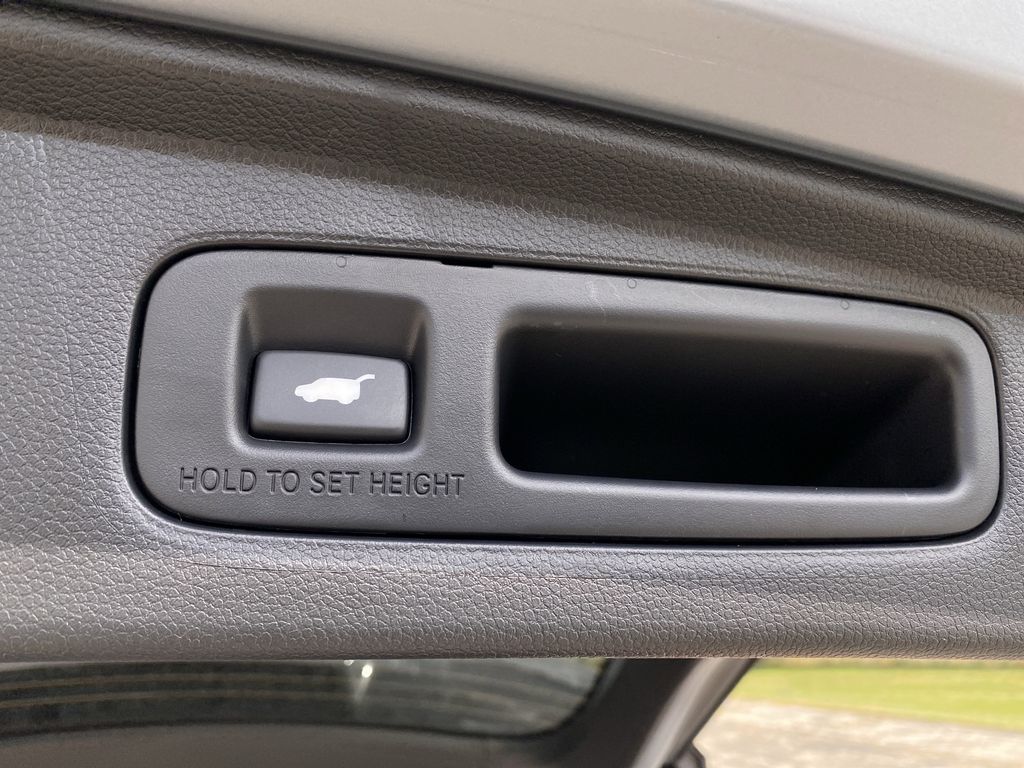 2026 Honda CR-V Hybrid Sport Touring photo 15