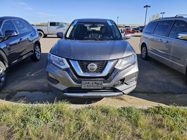 Used 2018 Nissan Rogue S with VIN KNMAT2MV8JP547619 for sale in Casper, WY