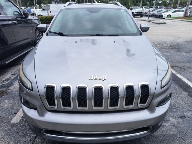 2016 Jeep Cherokee Limited photo 2
