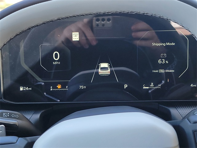 2025 Kia K4 GT-Line photo 24