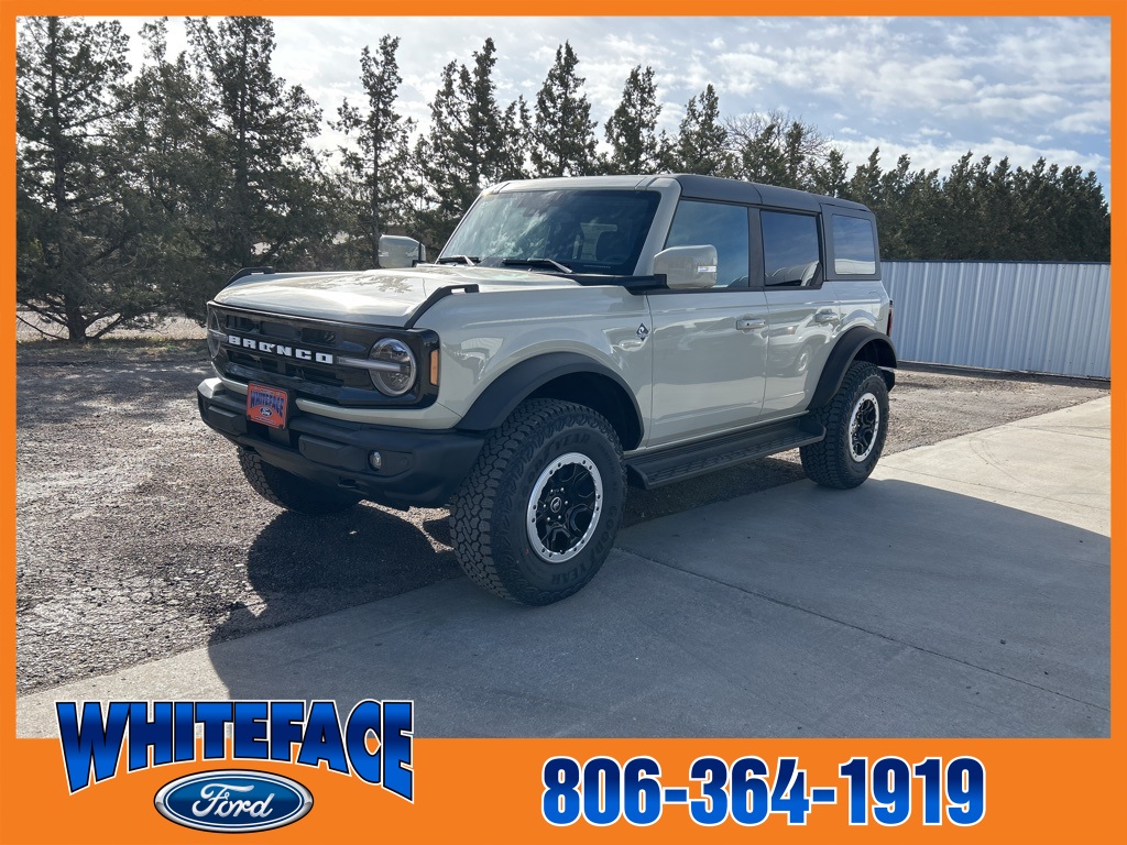 2025 Ford Bronco 4-Door Outer Banks's photo