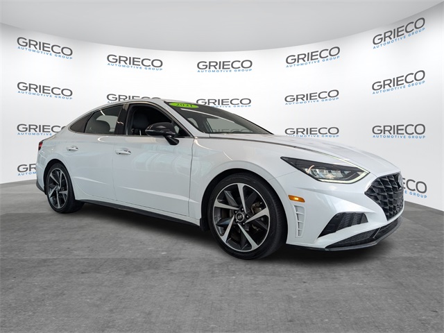 2021 Hyundai Sonata SEL Plus's photo