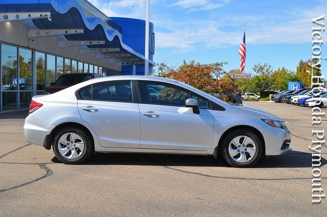 2015 Honda Civic LX photo 2