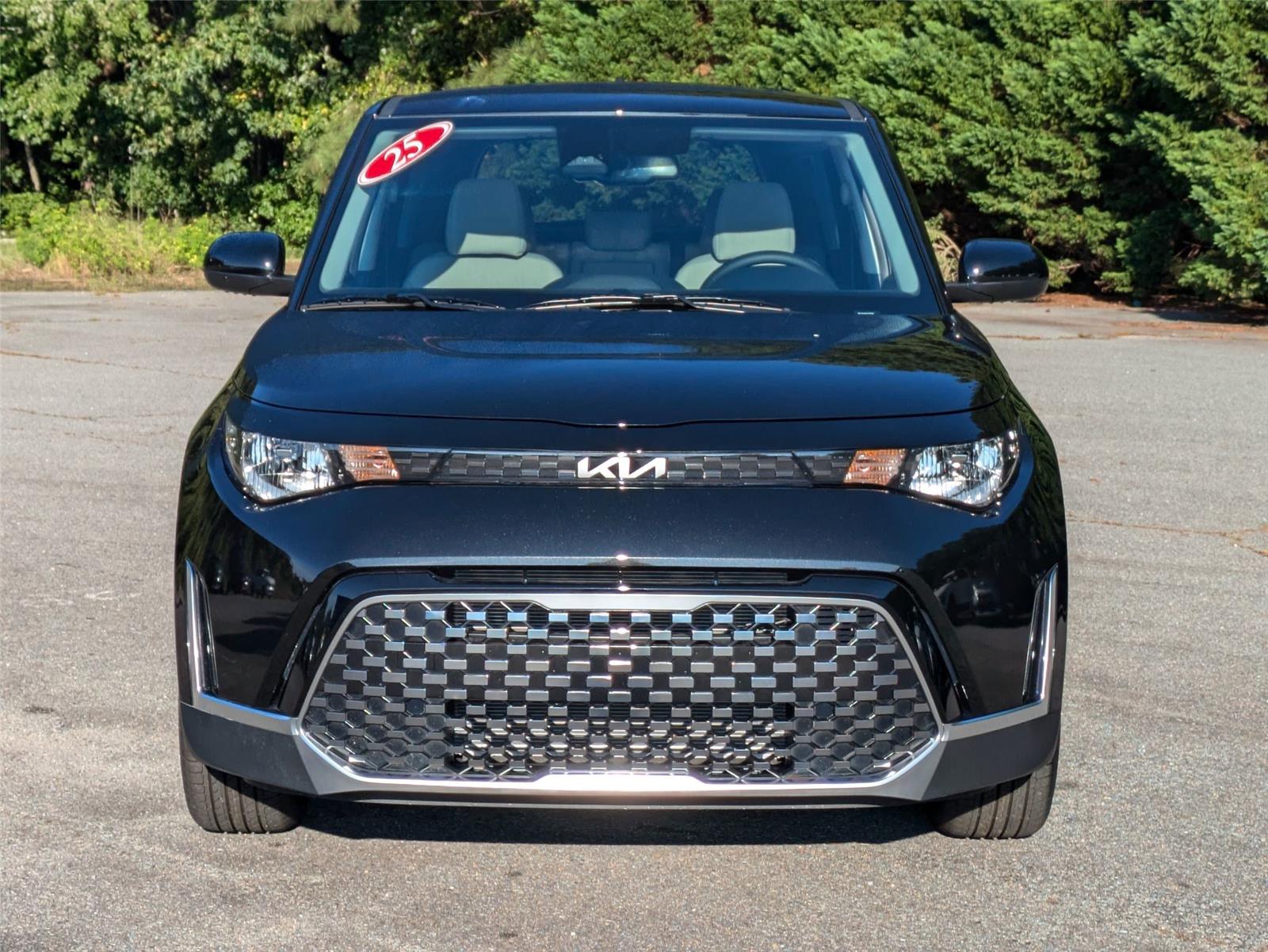 2025 Kia Soul EX photo 2