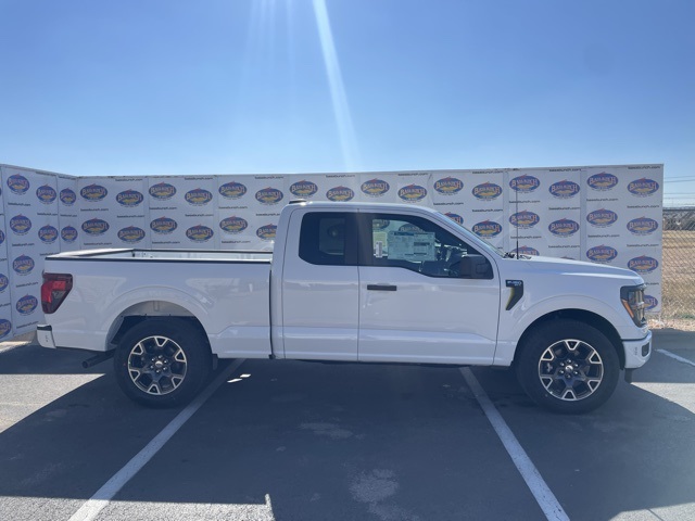 2025 Ford F-150 STX's photo