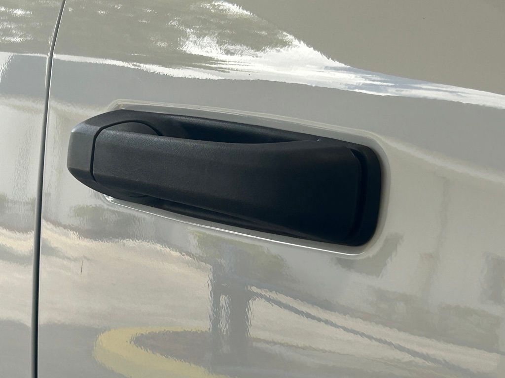 2024 Ram 2500 Big Horn photo 19