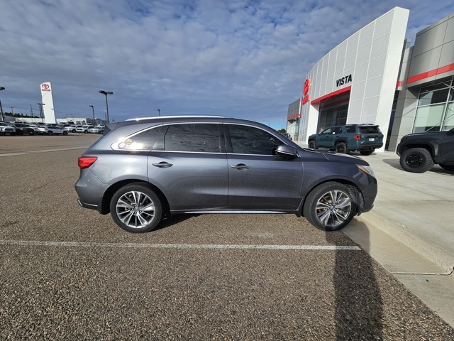 2017 Acura MDX SH-AWD Advance photo 2