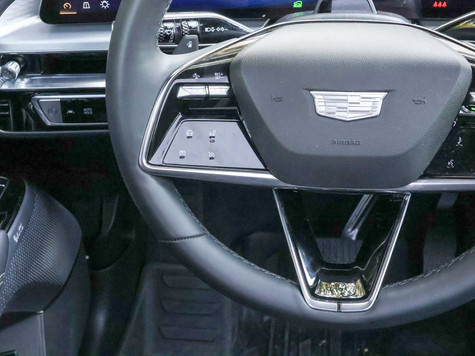 2025 Cadillac Lyriq Sport photo 15