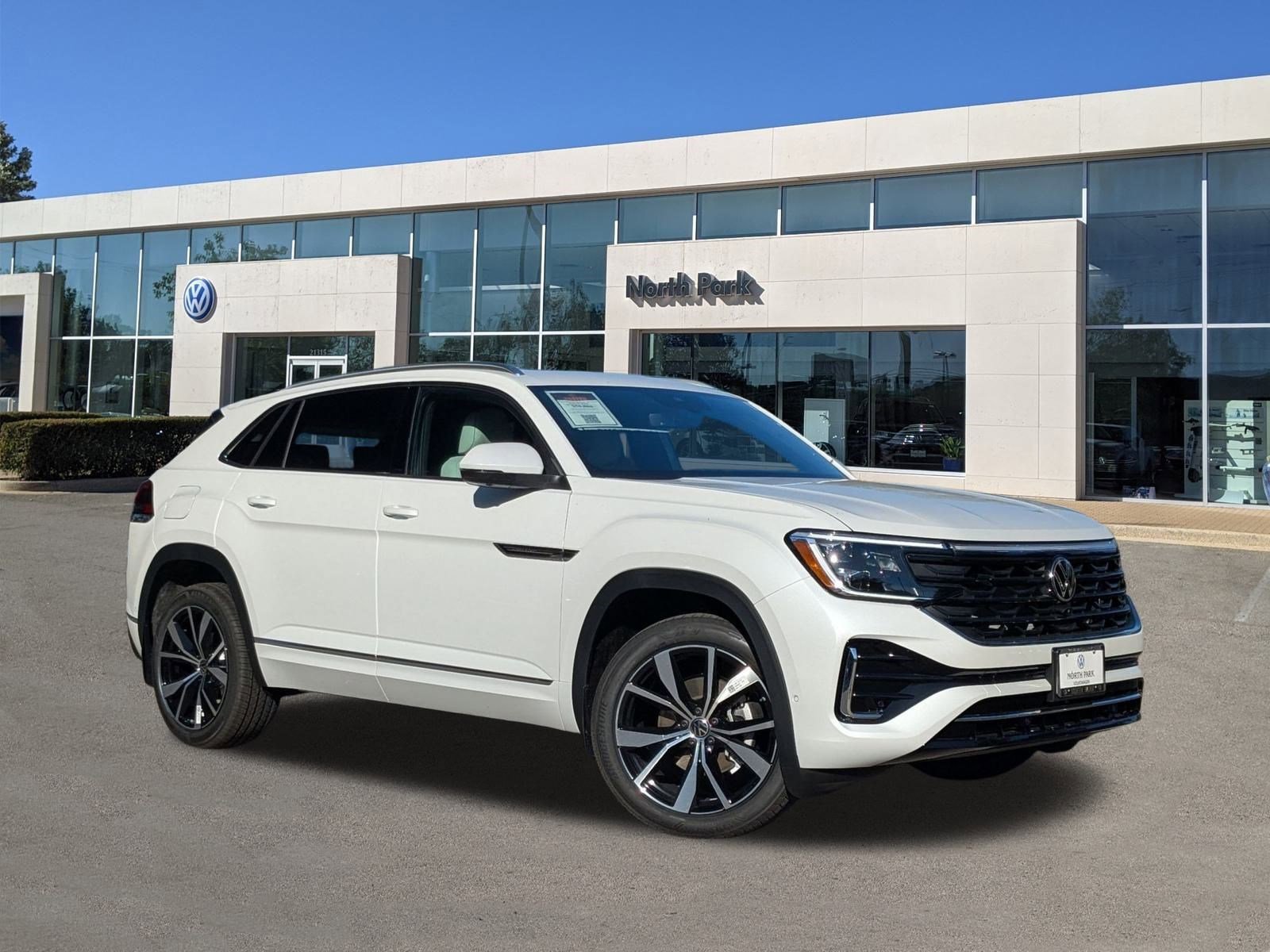 2026 Volkswagen Atlas Cross Sport SEL Premium R-LINE's photo