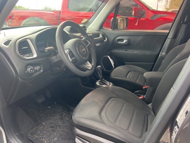 2021 Jeep Renegade Latitude photo 7