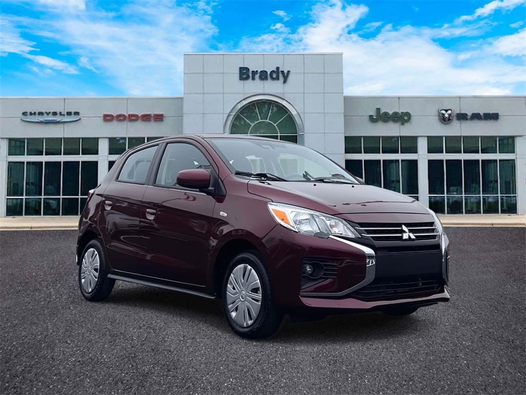 2024 Mitsubishi Mirage ES's photo