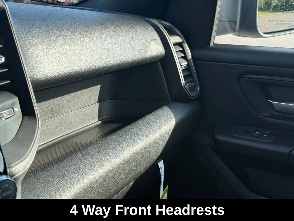 2025 Ram 1500 Tradesman photo 16