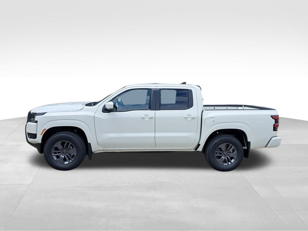 2025 Nissan Frontier SV photo 3