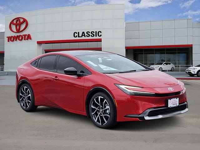 2026 Toyota Prius XSE Premium's photo