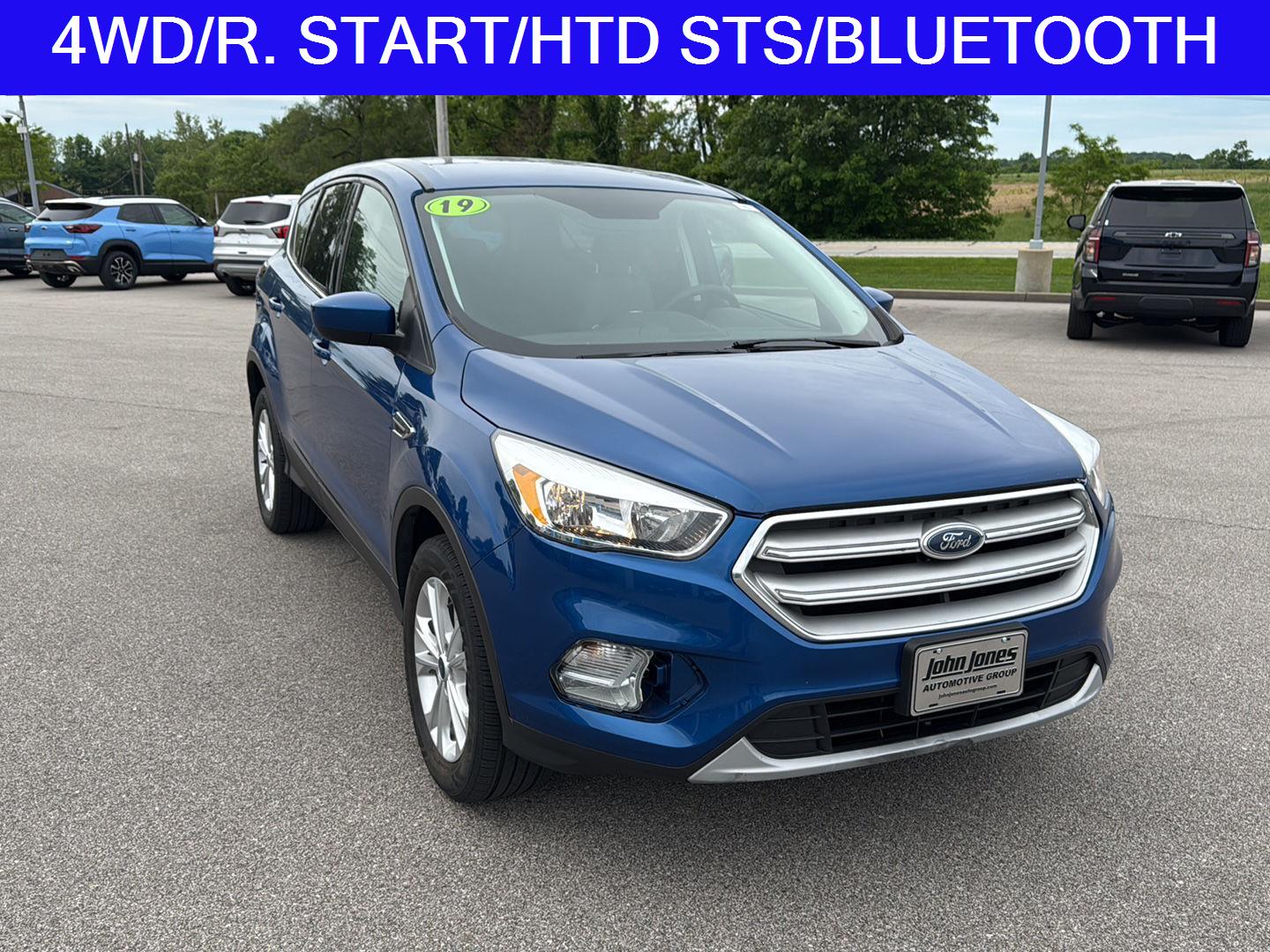 Used 2019 Ford Escape SE with VIN 1FMCU9GD3KUA95661 for sale in Salem, IN