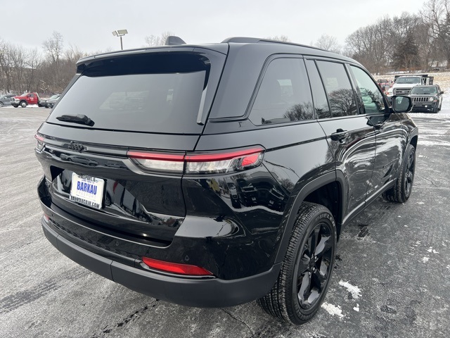 2025 Jeep Grand Cherokee Altitude X photo 3