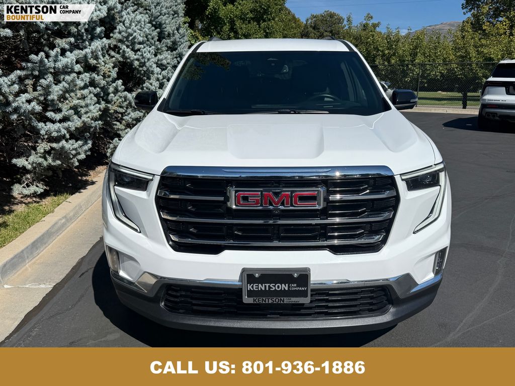 2024 Gmc Acadia Elevation photo 2