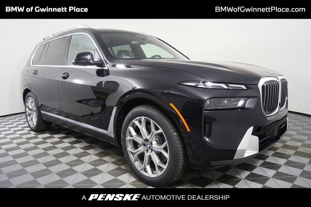 2026 BMW X7 40i's photo