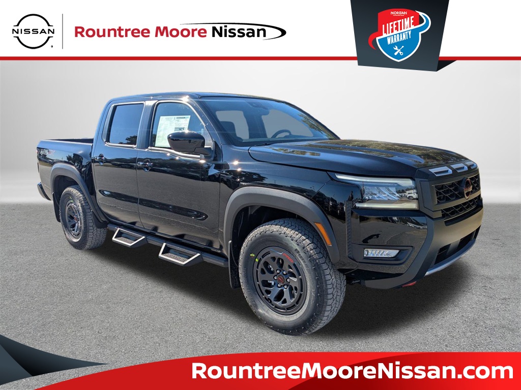 2026 Nissan Frontier PRO-4X's photo