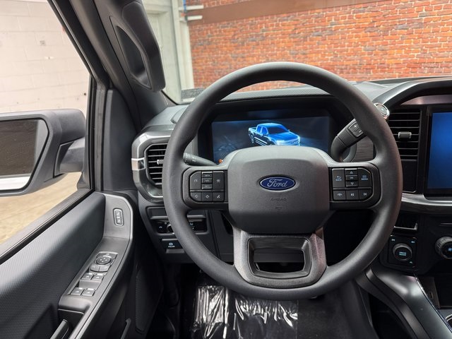 2025 Ford F-150 STX photo 13
