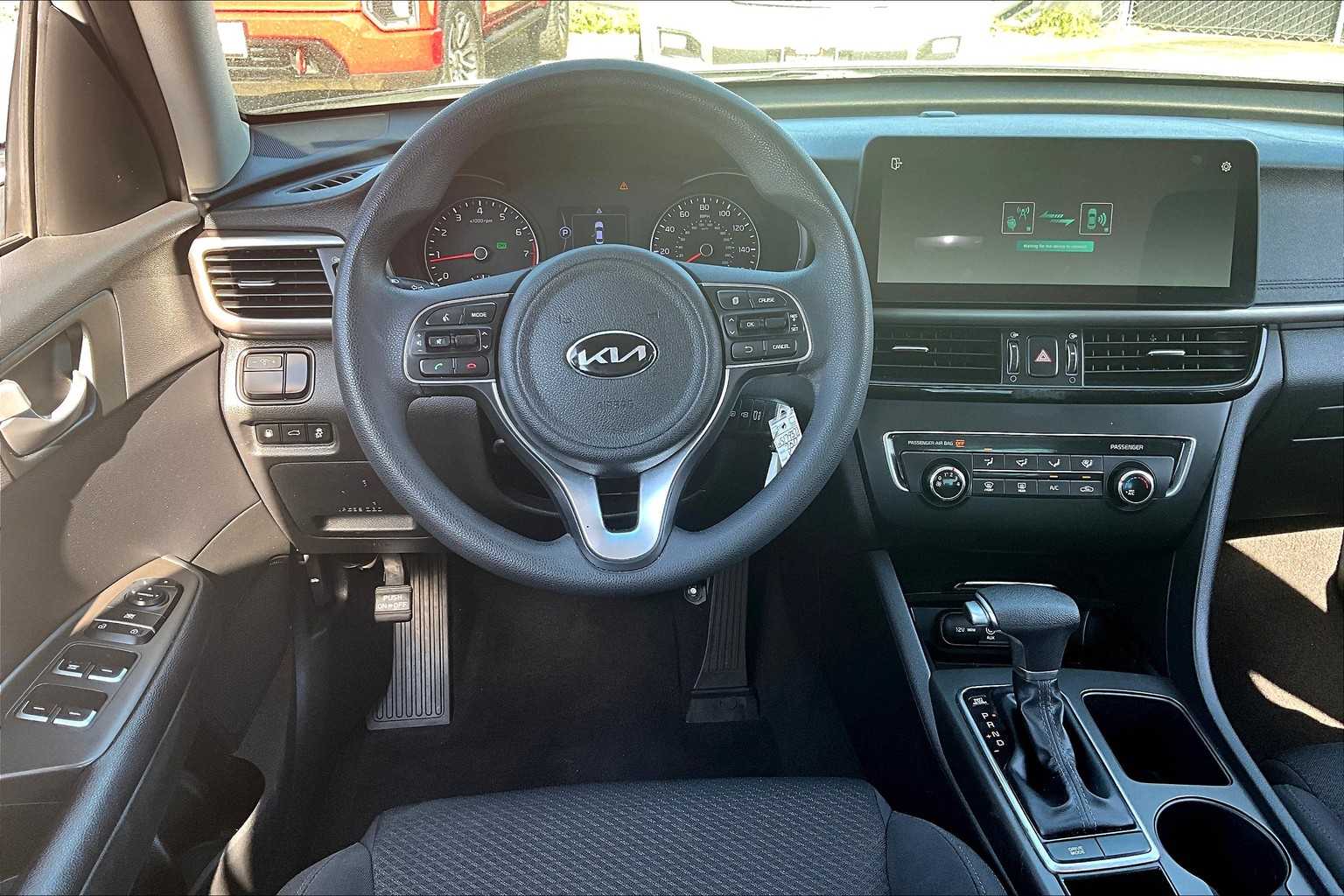 2017 Kia Optima Hybrid Base photo 4