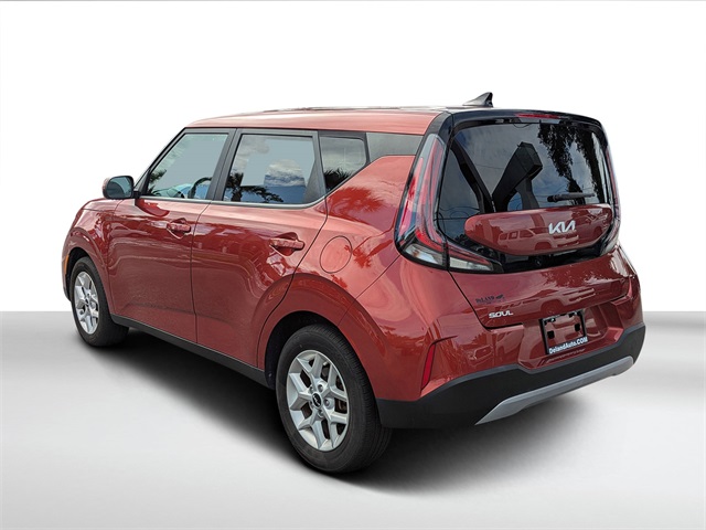 2024 Kia Soul LX photo 5