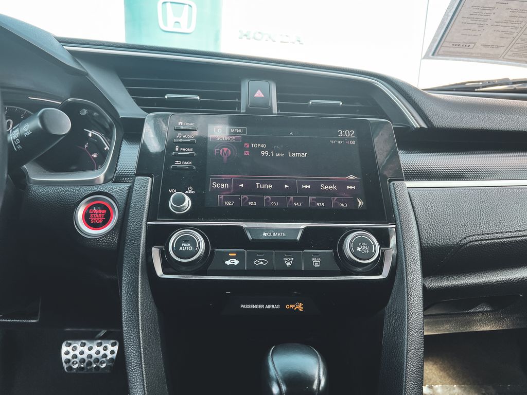 2019 Honda Civic Sport photo 17