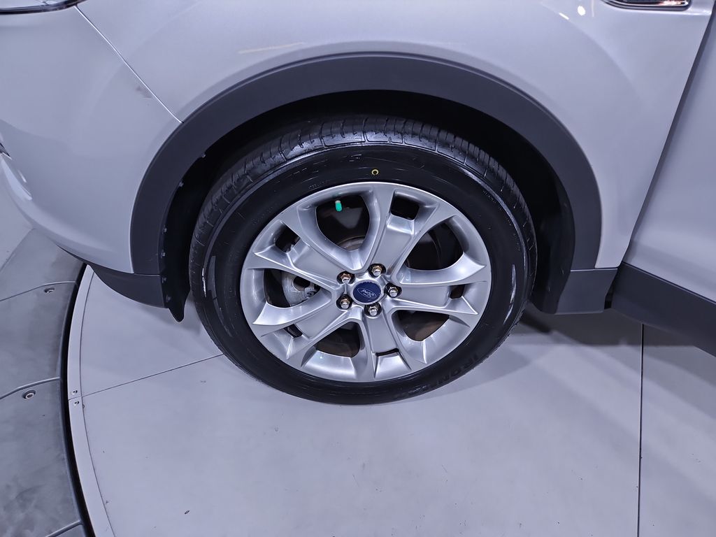 2014 Ford Escape Titanium photo 26