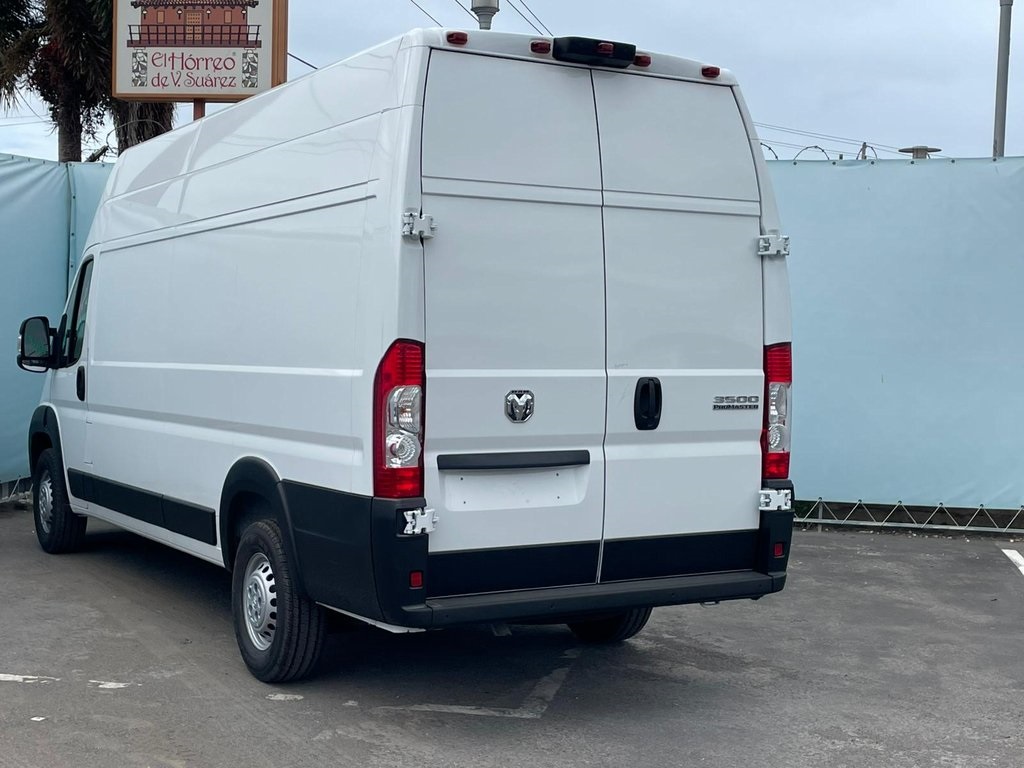 2025 Ram ProMaster 3500 Cargo Van photo 2
