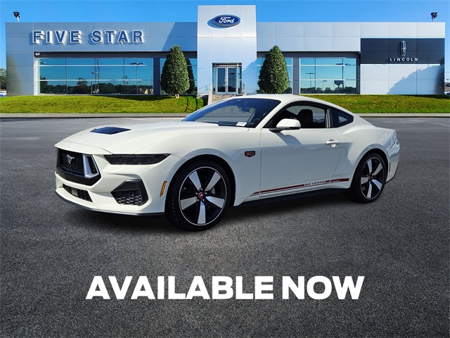 2025 Ford Mustang GT Premium photo 3