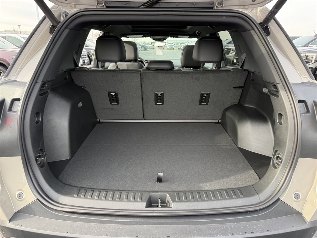 2026 GMC TERRAIN - Image 33