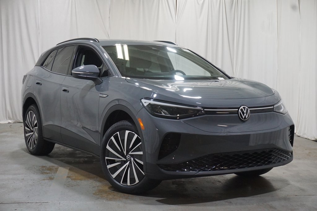 2025 Volkswagen ID.4 Pro photo 2