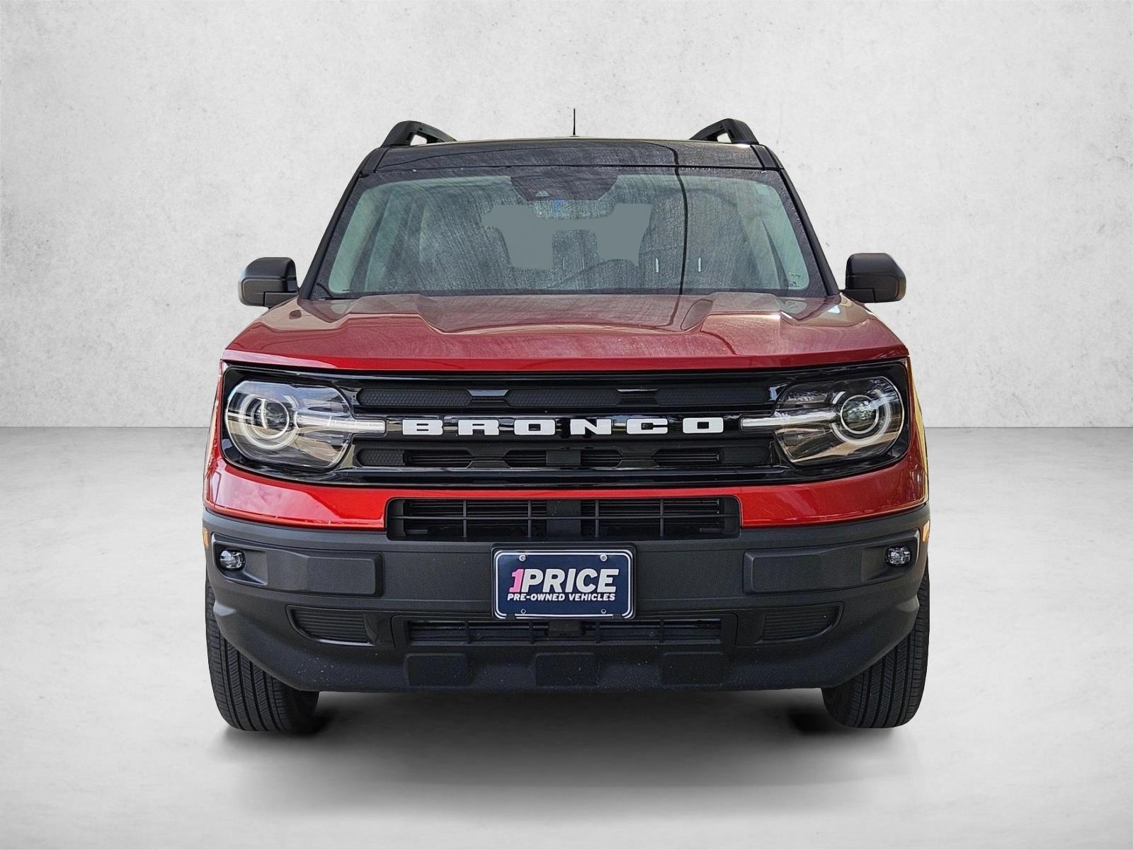 2022 Ford Bronco Sport Outer Banks photo 2