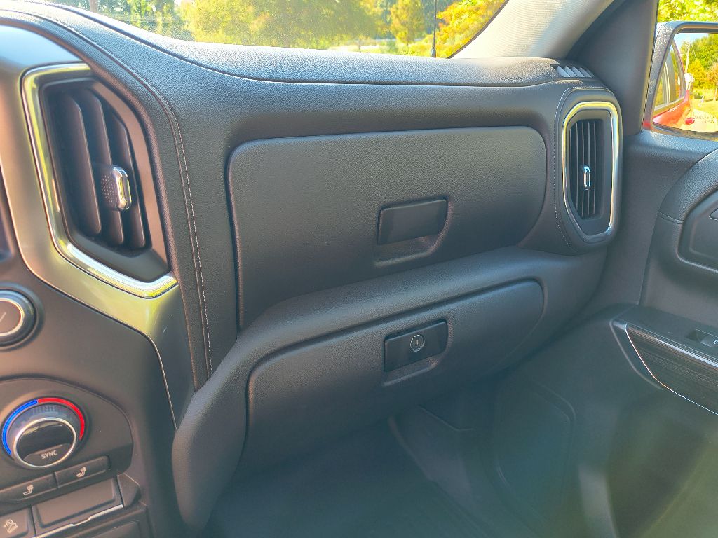 2020 Chevrolet Silverado 1500 LT photo 29