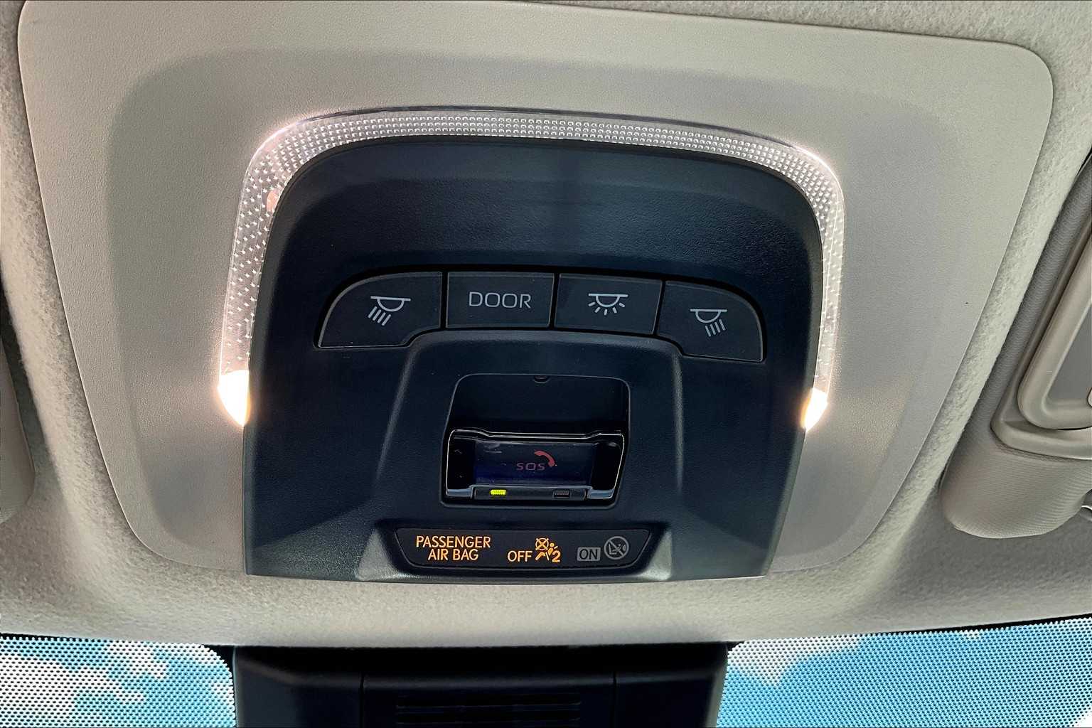 2024 Toyota Corolla LE photo 34