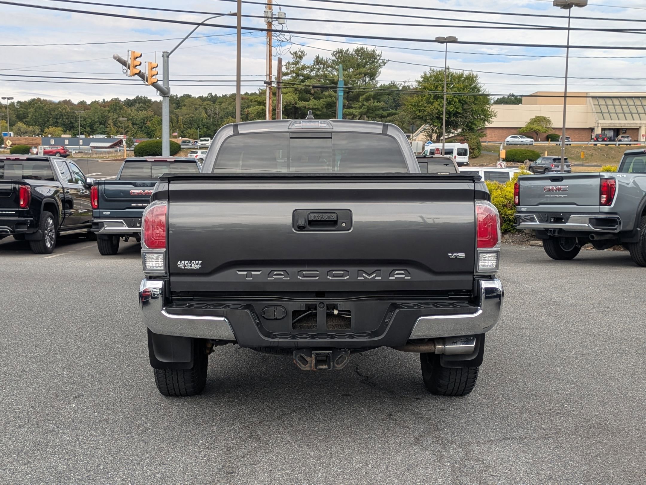 2020 Toyota Tacoma SR5 photo 5