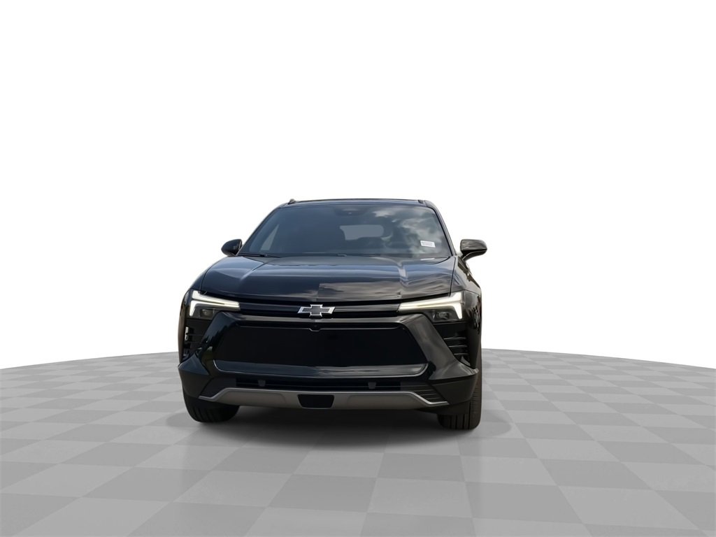 2025 Chevrolet Blazer EV photo 3